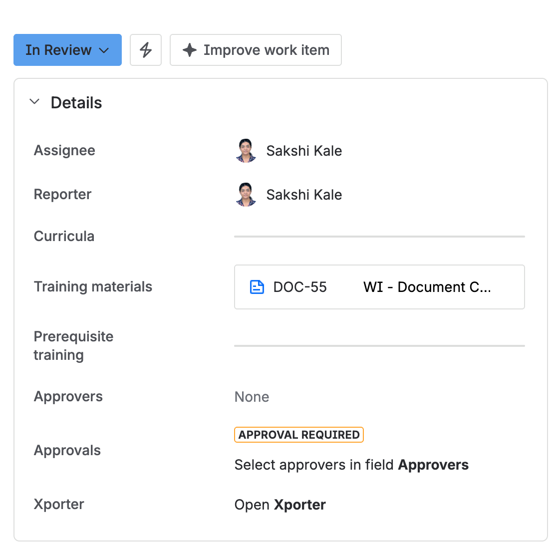 A requirement in review with no approvers set yet: the Approvals panel warns that approvers are still needed.